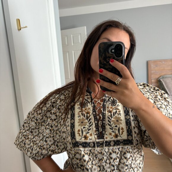 By Anthropologie Pleated Puff-Sleeve Blouse - Medium - Picture 6 of 6